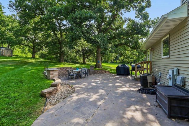 10872 Blue Mountain Avenue, Blue Mounds, WI 53517