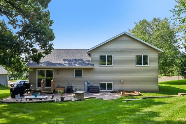 10872 Blue Mountain Avenue, Blue Mounds, WI 53517