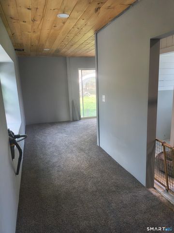 1489 Georges Hill Road, Southbury, CT 06488