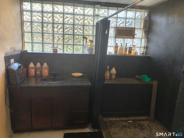 1489 Georges Hill Road, Southbury, CT 06488