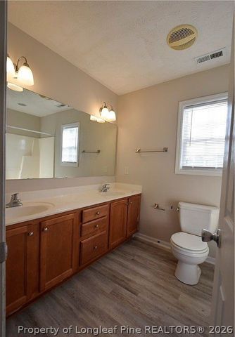 4437 Scenic Pines Drive, Hope Mills, NC 28348