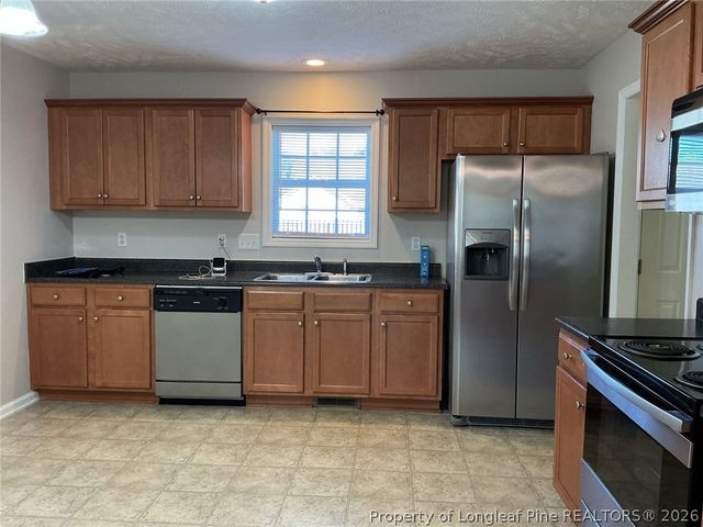 4437 Scenic Pines Drive, Hope Mills, NC 28348