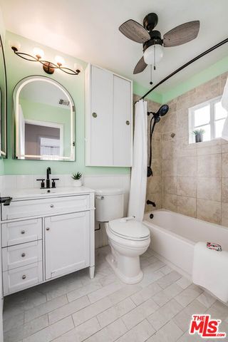 2221 N Valley Street, Burbank, CA 91505