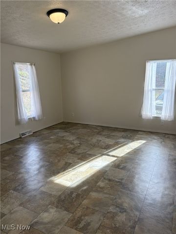 144 Arrow Road SW, Carrollton, OH 44615