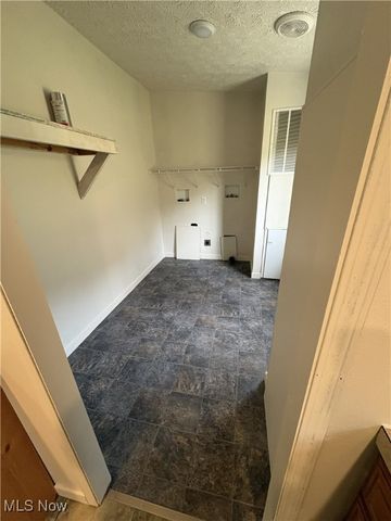 144 Arrow Road SW, Carrollton, OH 44615