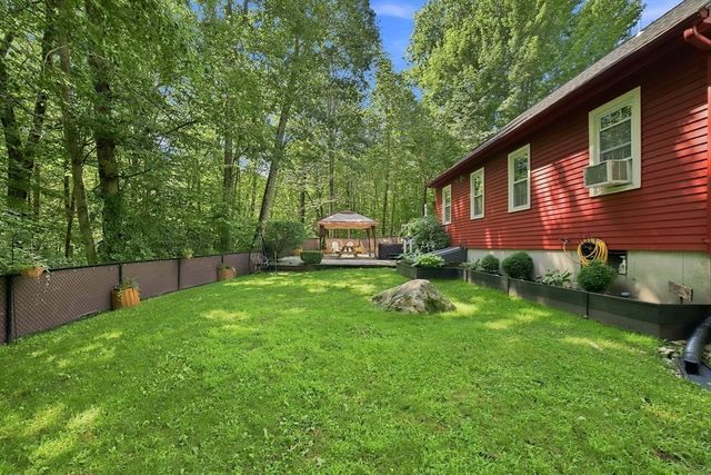 7 Leela Lane, Leicester, MA 01542