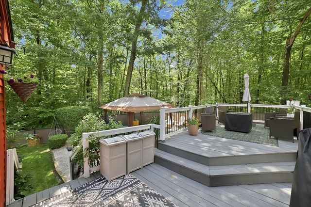 7 Leela Lane, Leicester, MA 01542
