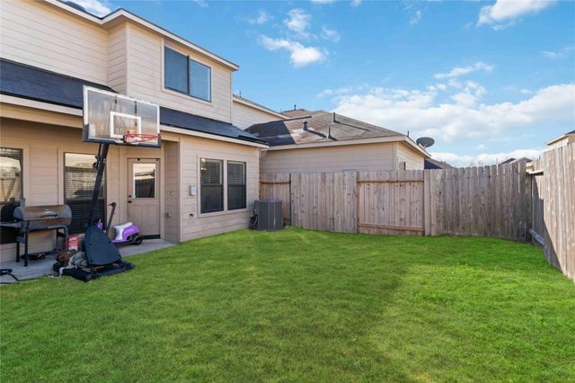 6631 Honey Harvest Lane, Houston, TX 77084