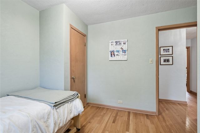1469 Golfview Drive NE, Cedar Rapids, IA 52402