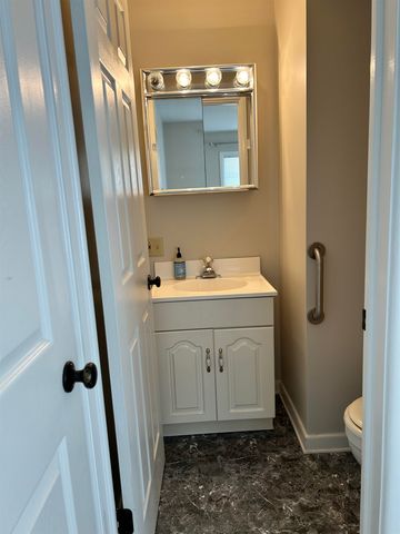 1304 Cherry, Winfield, KS 67156