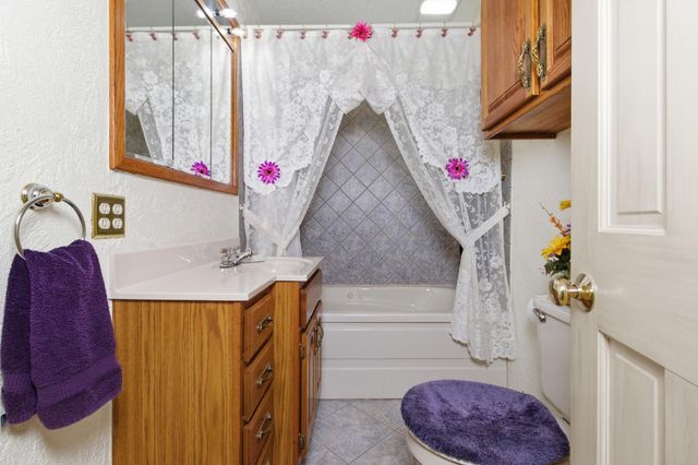 4298 Shady Grove Road, Cabool, MO 65689