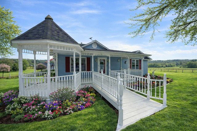 4298 Shady Grove Road, Cabool, MO 65689