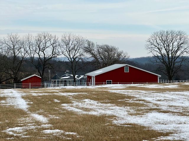 4298 Shady Grove Road, Cabool, MO 65689