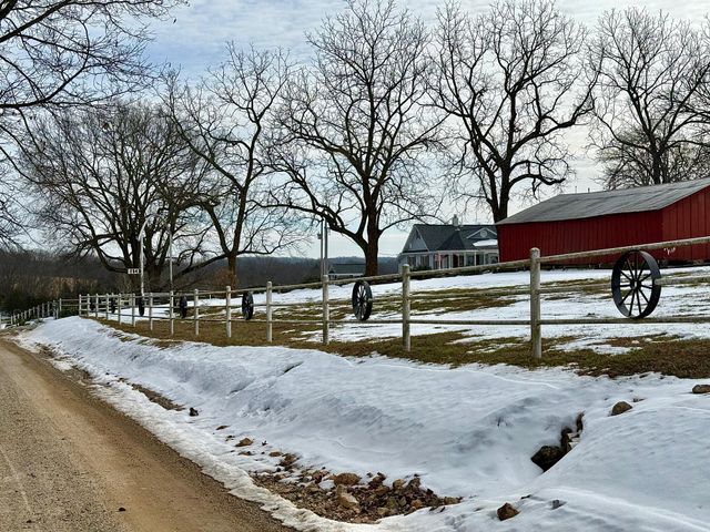 4298 Shady Grove Road, Cabool, MO 65689