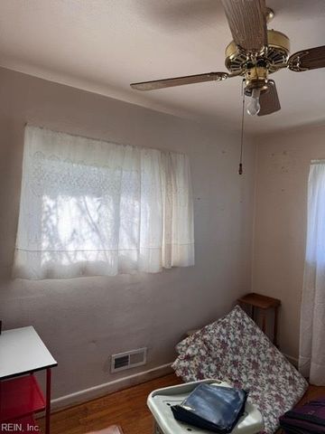 5757 Townley AVE, Norfolk, VA 23518