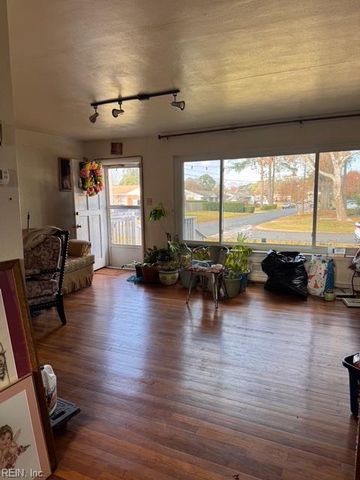 5757 Townley AVE, Norfolk, VA 23518