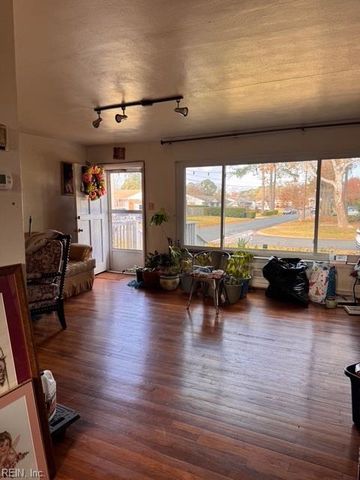 5757 Townley AVE, Norfolk, VA 23518