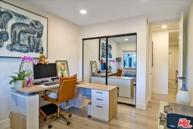 20326 Alerion Place, Los Angeles, CA 91364