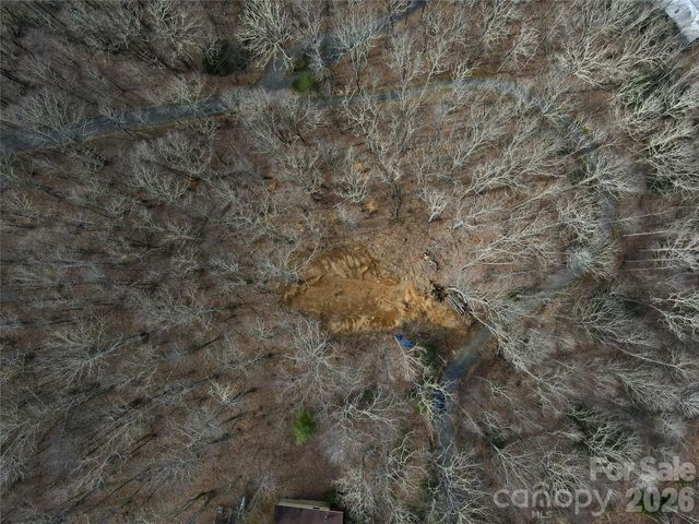 TBD Old Chestnut Mountain Road, Newland, NC 28657