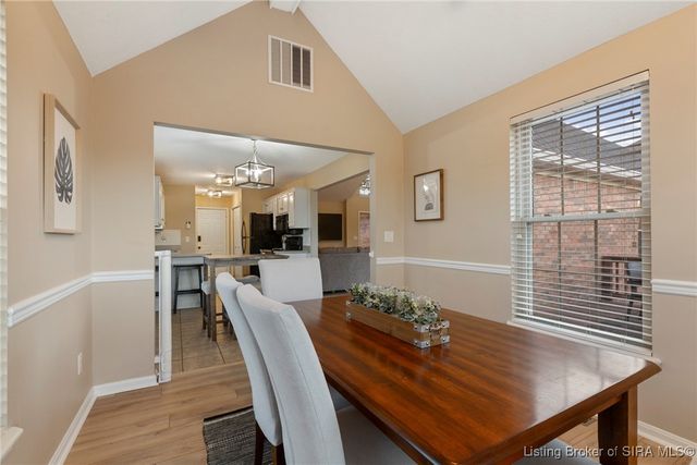 8504 Twin Springs Drive, Sellersburg, IN 47172