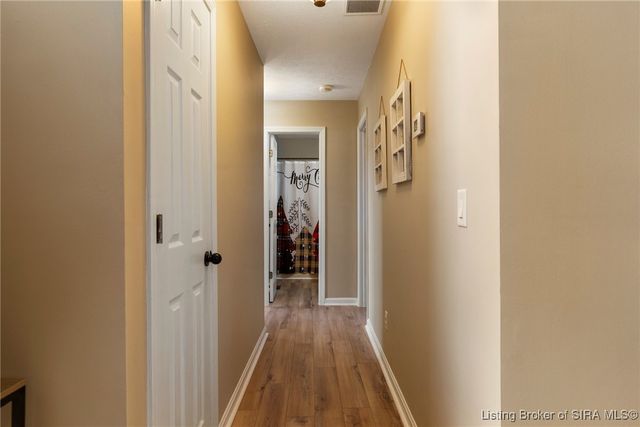 8504 Twin Springs Drive, Sellersburg, IN 47172