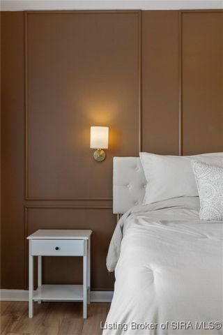 8504 Twin Springs Drive, Sellersburg, IN 47172