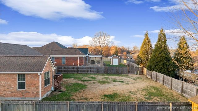 8504 Twin Springs Drive, Sellersburg, IN 47172