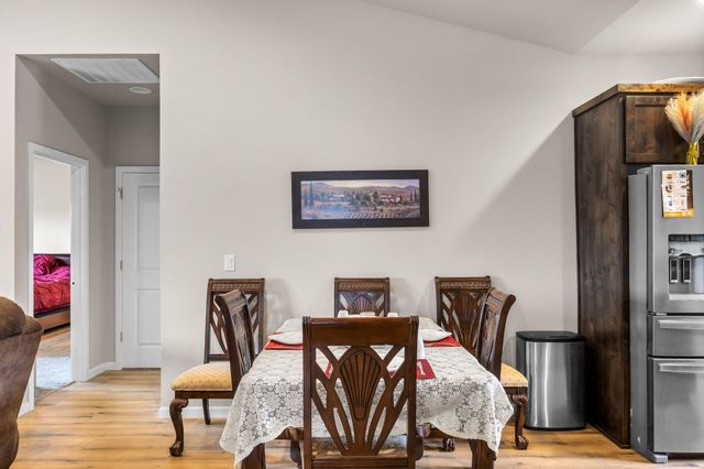 591 SW Cassidy Avenue, Madras, OR 97741