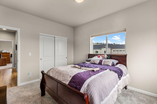 591 SW Cassidy Avenue, Madras, OR 97741