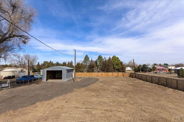 24975 South Rd, Pueblo, CO 81006