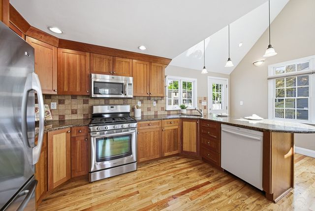 28 Myopia Rd, Stoneham, MA 02180