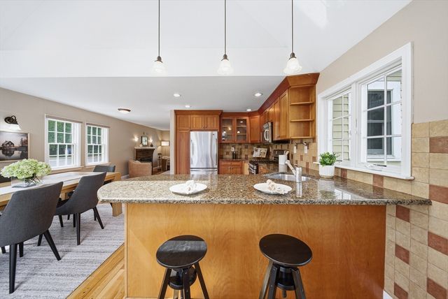 28 Myopia Rd, Stoneham, MA 02180