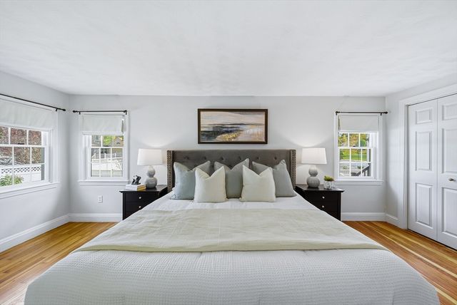 28 Myopia Rd, Stoneham, MA 02180