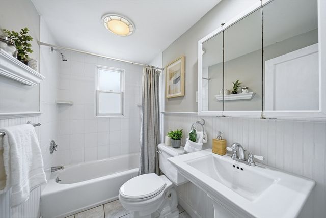 28 Myopia Rd, Stoneham, MA 02180