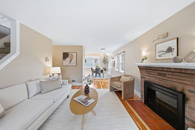 28 Myopia Rd, Stoneham, MA 02180