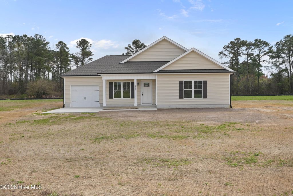 2286 Indian Town Road, Clinton, NC 28328