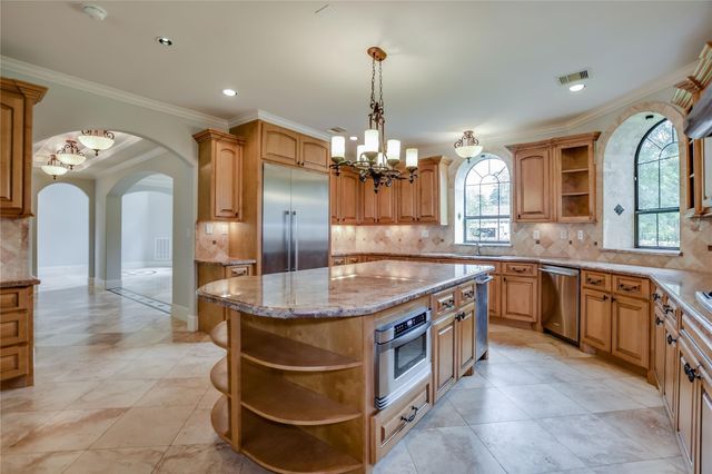 4806 Pine Wood Meadows Lane, Spring, TX 77386