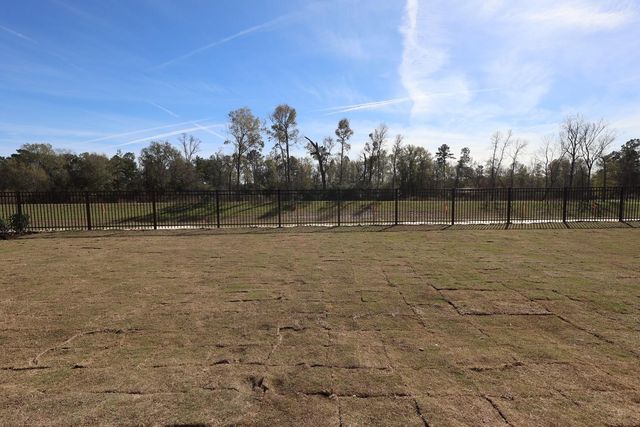 4660 Sterling Springs Drive, Spring, TX 77386