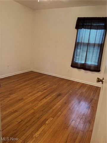 16100 Scottsdale Boulevard, Shaker Heights, OH 44120