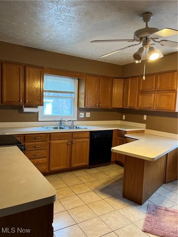 16100 Scottsdale Boulevard, Shaker Heights, OH 44120