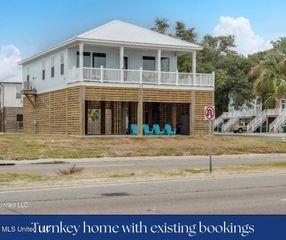 100 E Beach Boulevard, Gulfport, MS 39507