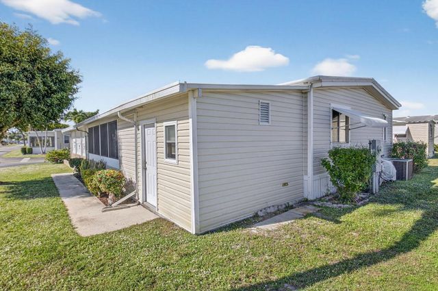 36001 Dron Bay, Boynton Beach, FL 33436