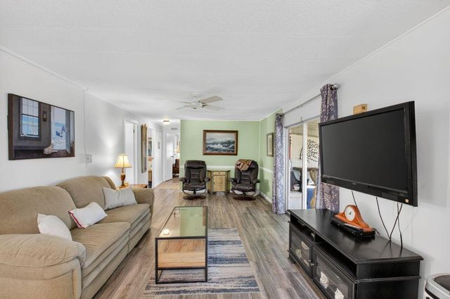 36001 Dron Bay, Boynton Beach, FL 33436