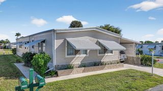 36001 Dron Bay, Boynton Beach, FL 33436