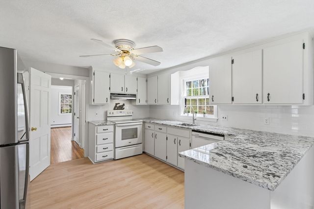 4 William J Hts, Framingham, MA 01702