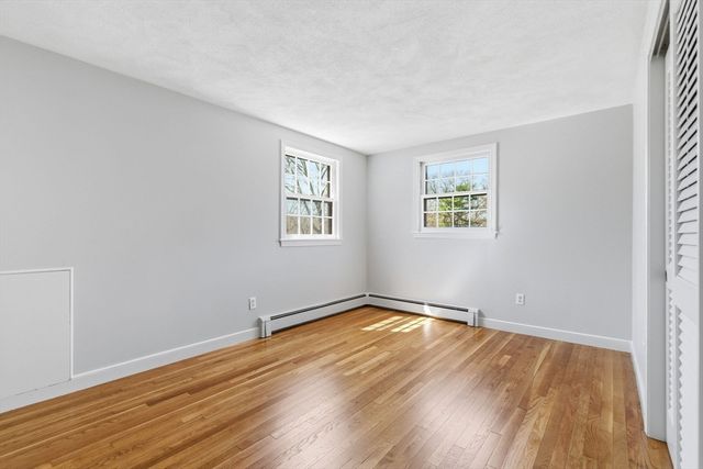 4 William J Hts, Framingham, MA 01702