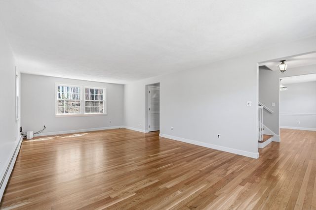 4 William J Hts, Framingham, MA 01702