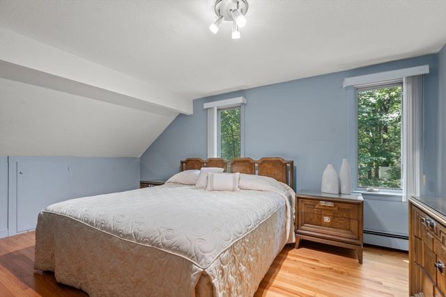 4 Meservey Lane, Lynnfield, MA 01940