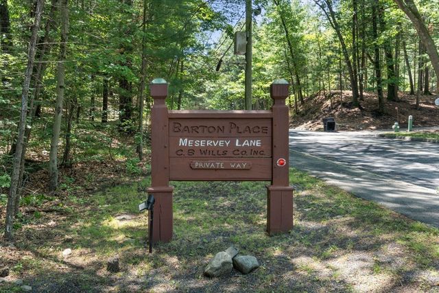 4 Meservey Lane, Lynnfield, MA 01940