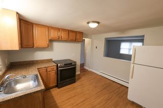 18 Essex Street 3, Quincy, MA 02171